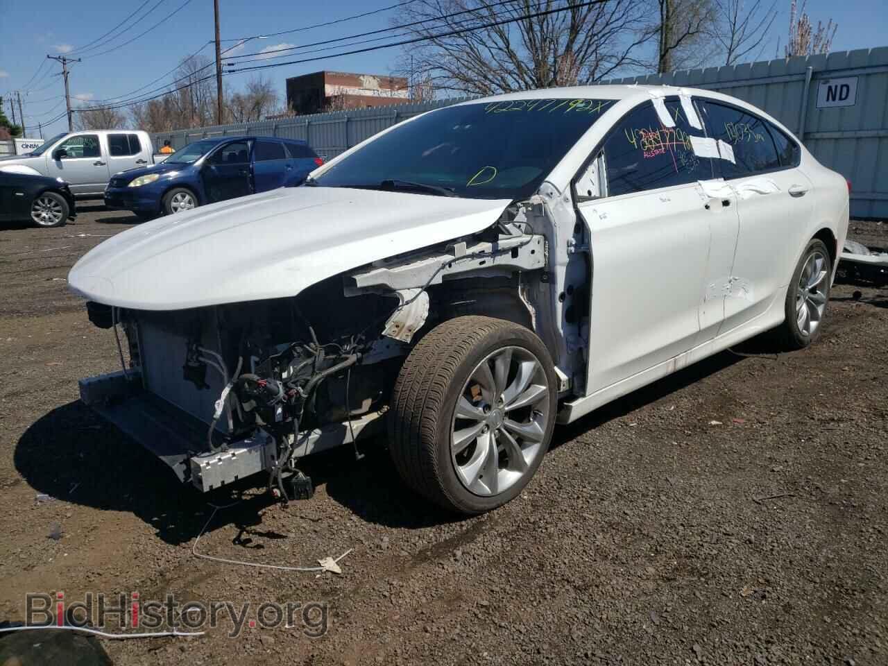 2015 CHRYSLER 200 - VIN: 1C3CCCBB5FN585081 - Фото 2