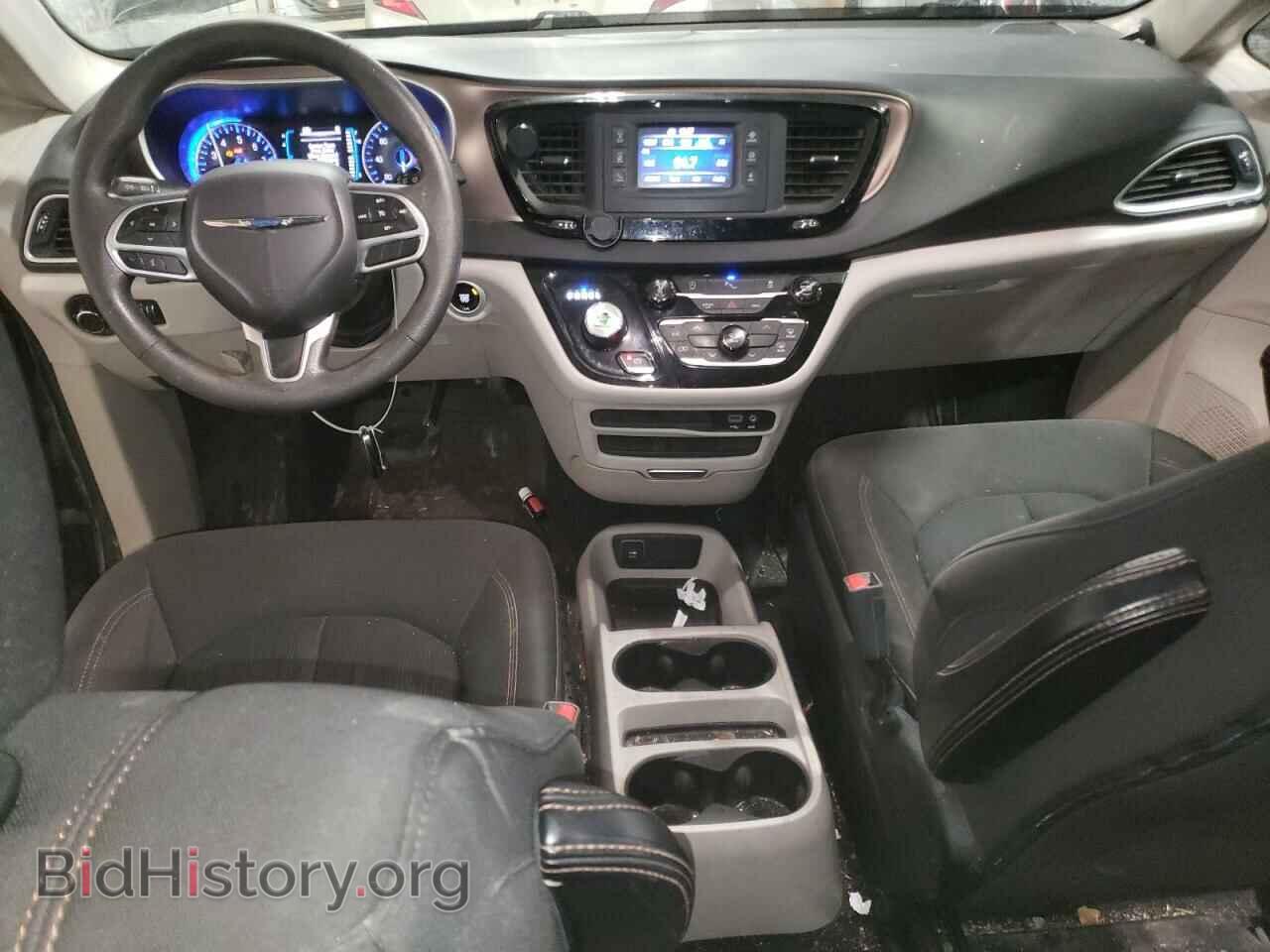 2017 CHRYSLER PACIFICA - VIN: 2C4RC1CG1HR778774 - Photo 8
