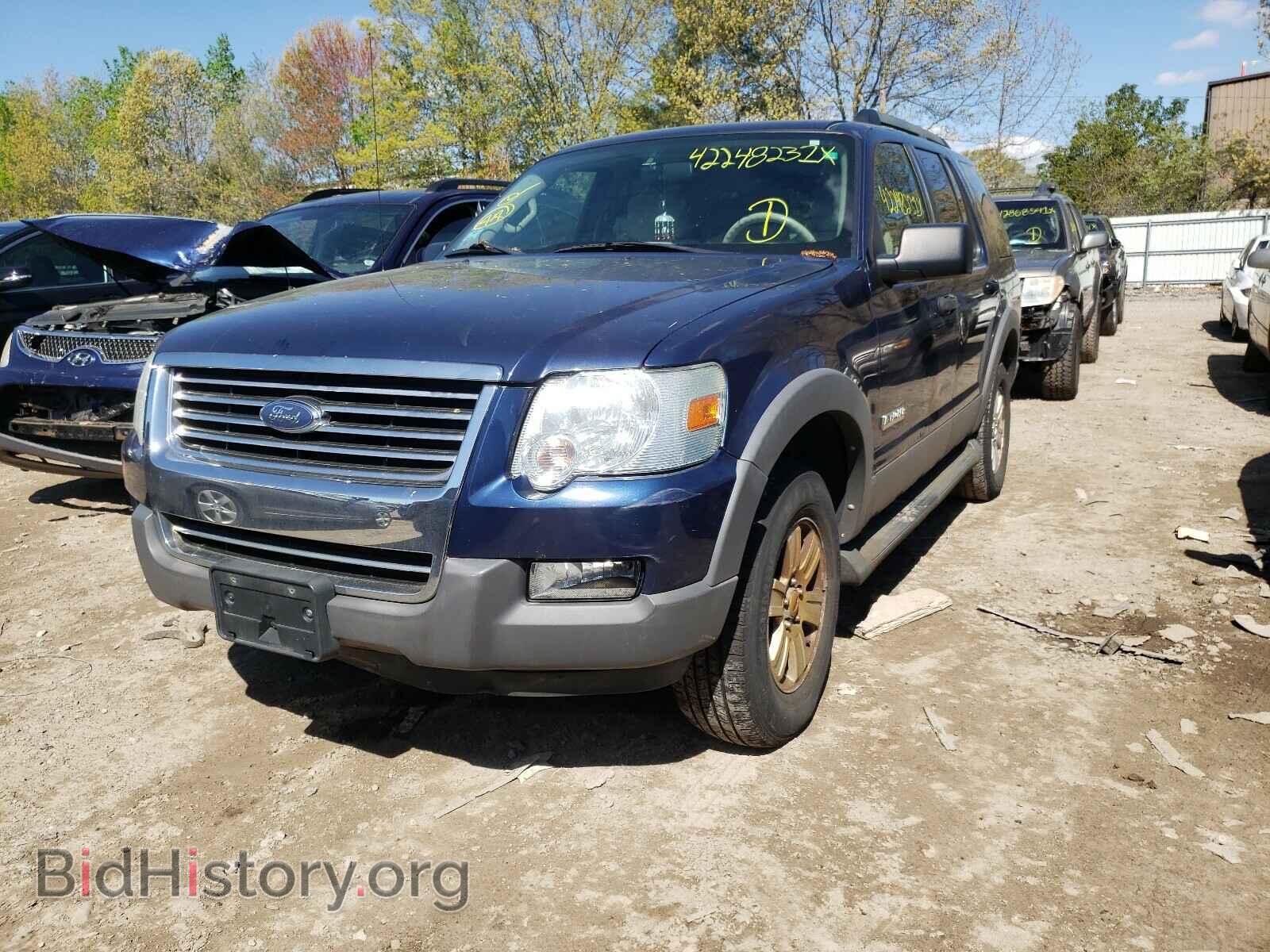 2006 FORD EXPLORER - VIN: 1FMEU73E96UA70913 - Фото 2