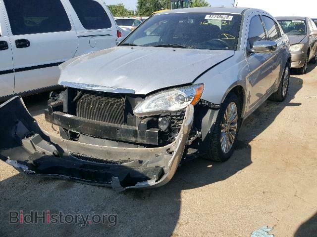 2012 CHRYSLER 200 - VIN: 1C3CCBCG9CN113188 - Фото 2