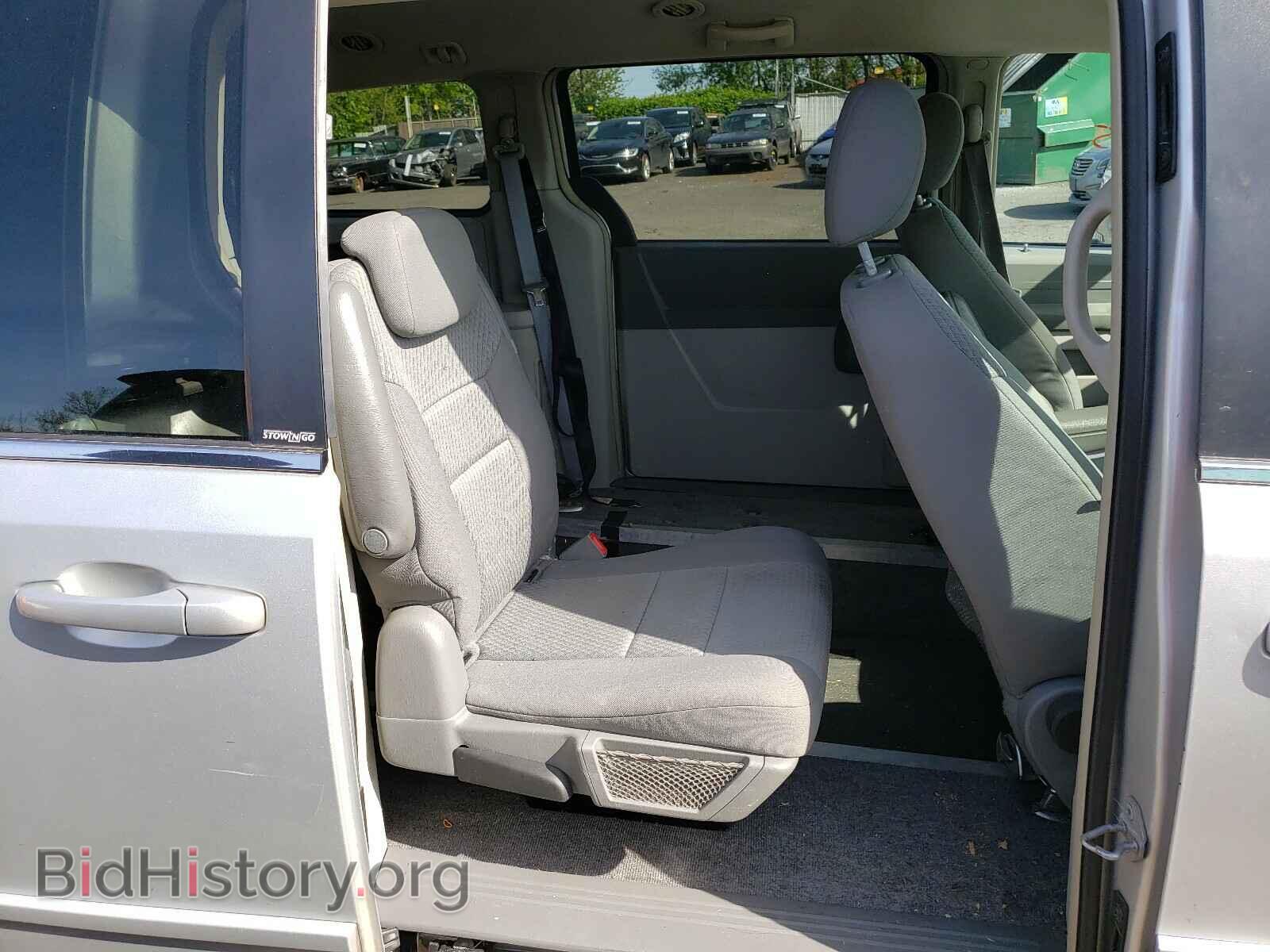 2010 CHRYSLER MINIVAN - VIN: 2A4RR4DEXAR233475 - Photo 6