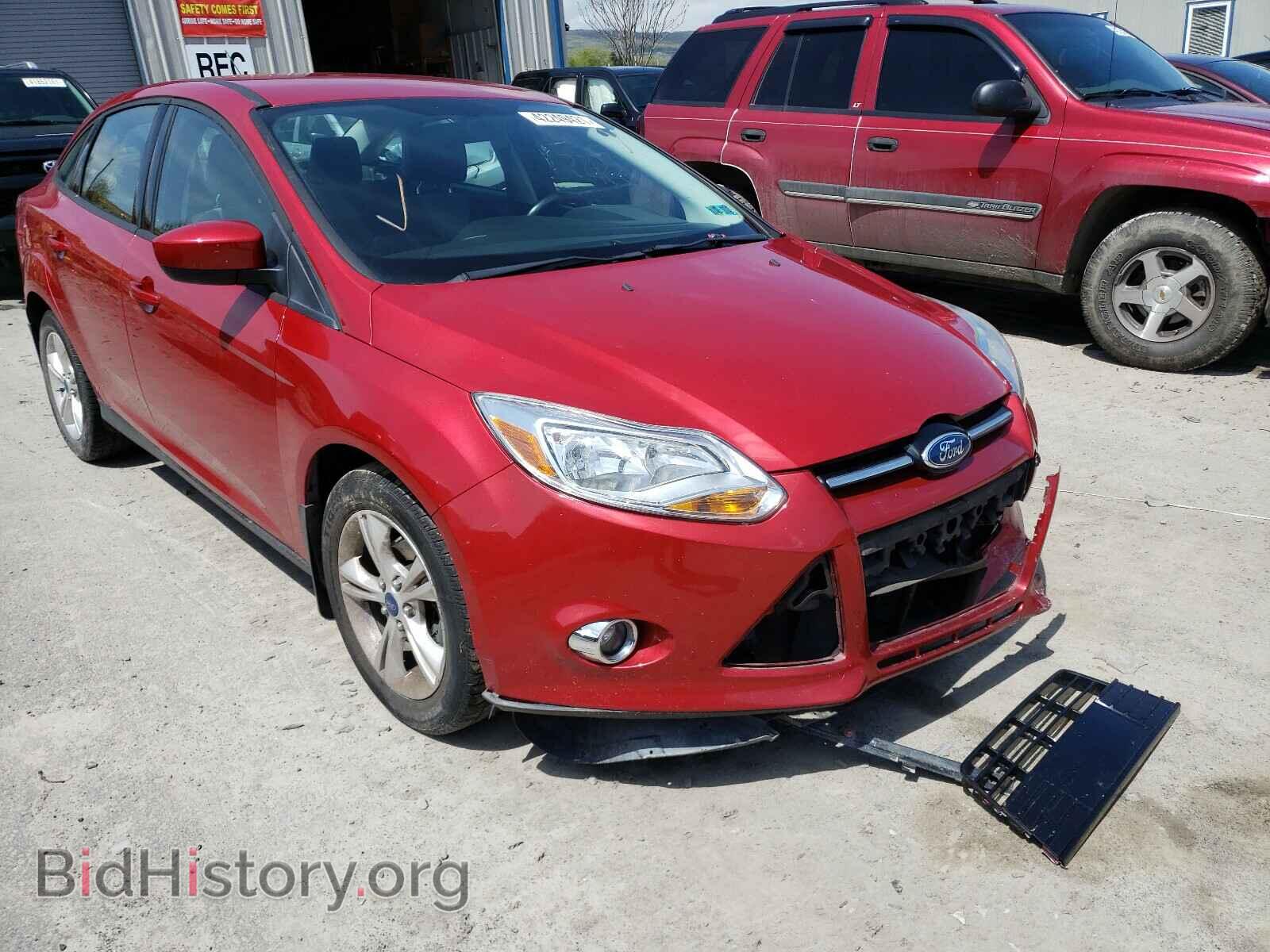 Photo 1FAHP3F29CL307555 - FORD FOCUS 2012
