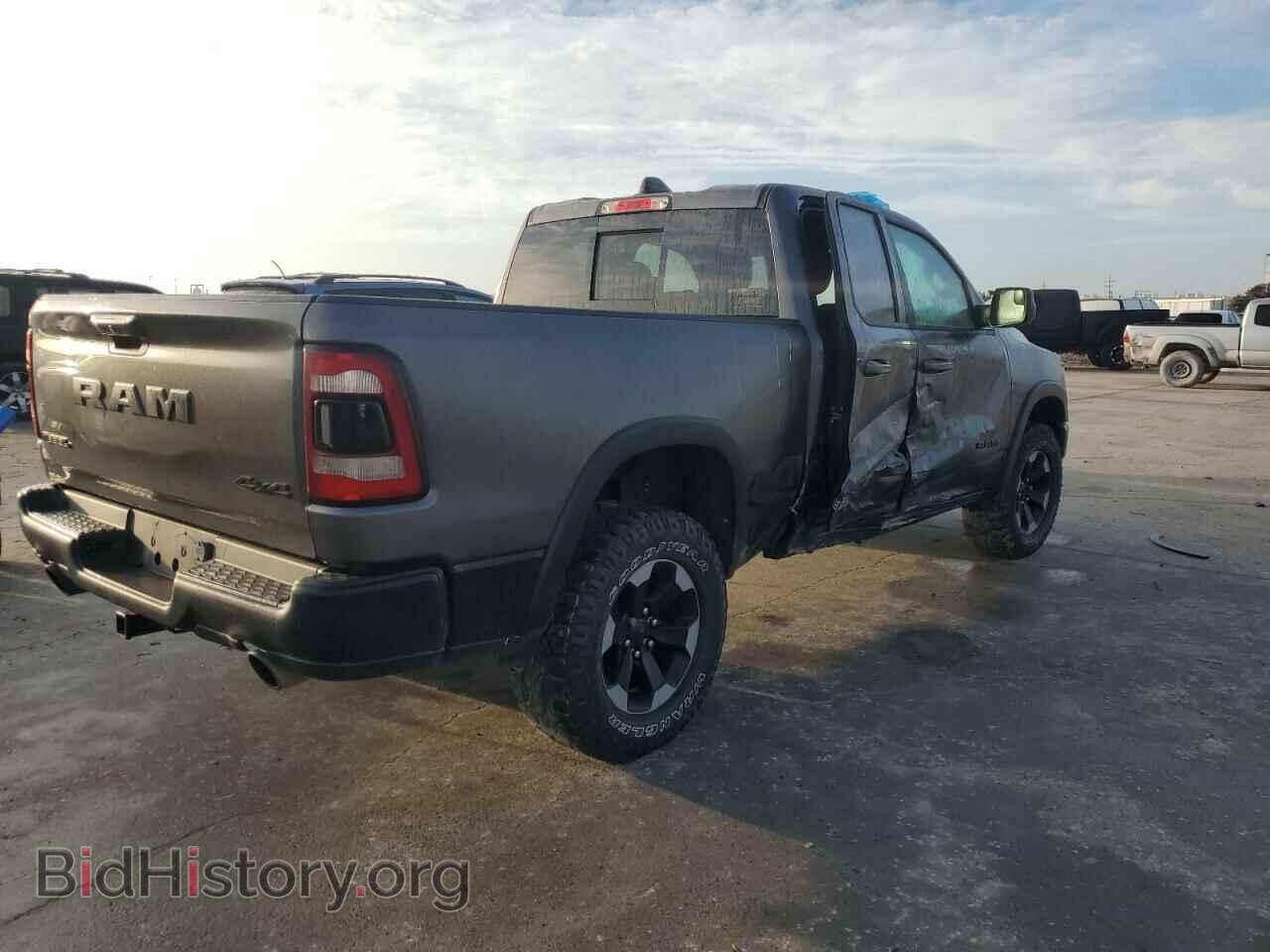 2019 RAM 1500 - VIN: 1C6SRFET4KN577695 - Фото 3