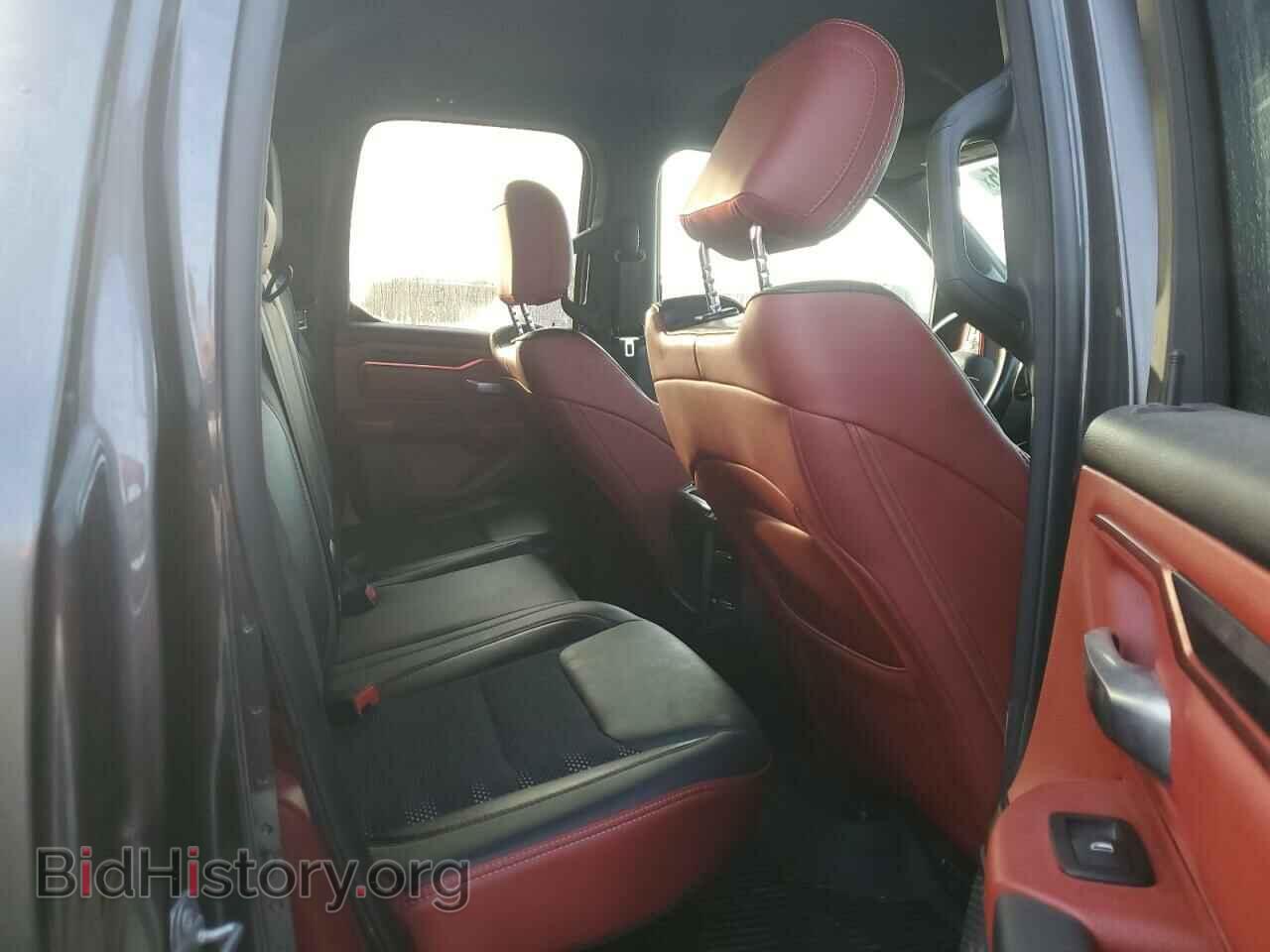 2019 RAM 1500 - VIN: 1C6SRFET4KN577695 - Фото 10