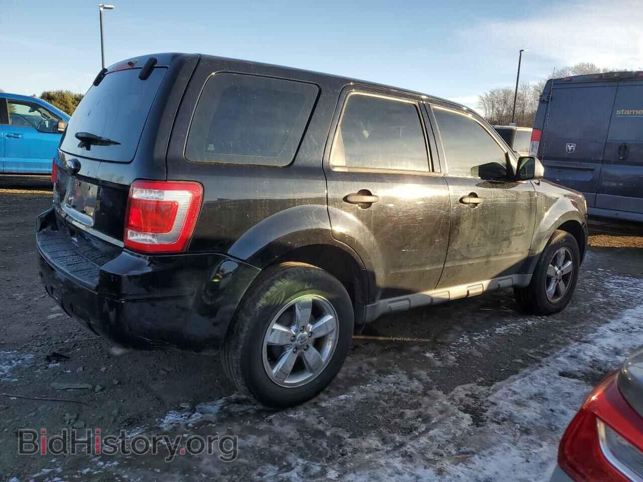 2010 FORD ESCAPE - VIN: 1FMCU0C79AKB50975 - Фото 3