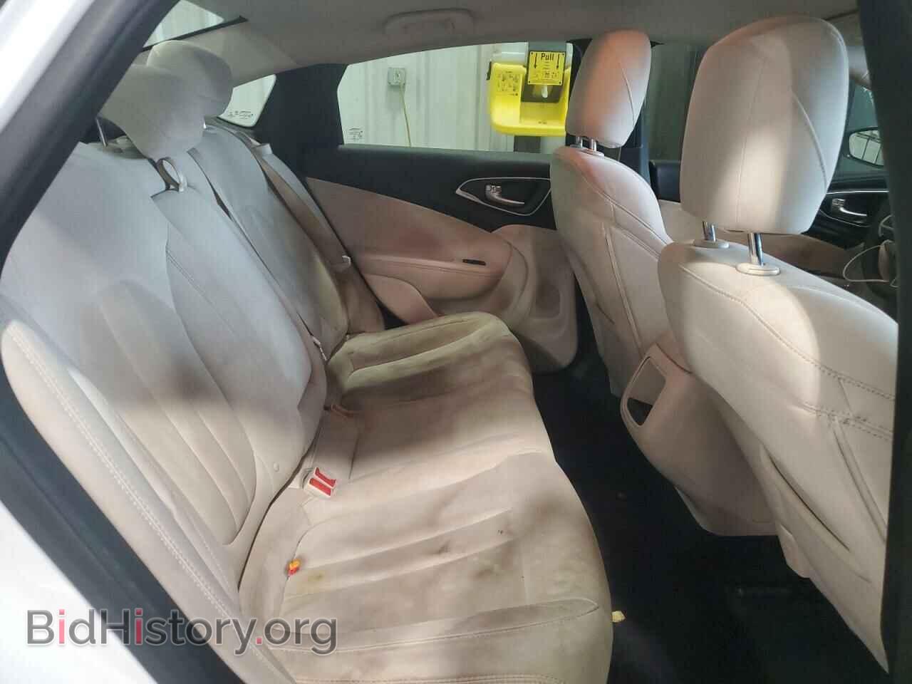 2015 CHRYSLER 200 - VIN: 1C3CCCAB8FN526706 - Фото 10