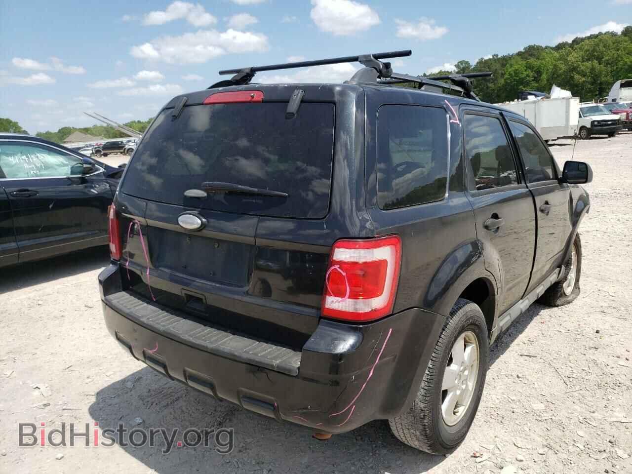 2011 FORD ESCAPE - VIN: 1FMCU0D75BKB19318 - Фото 4