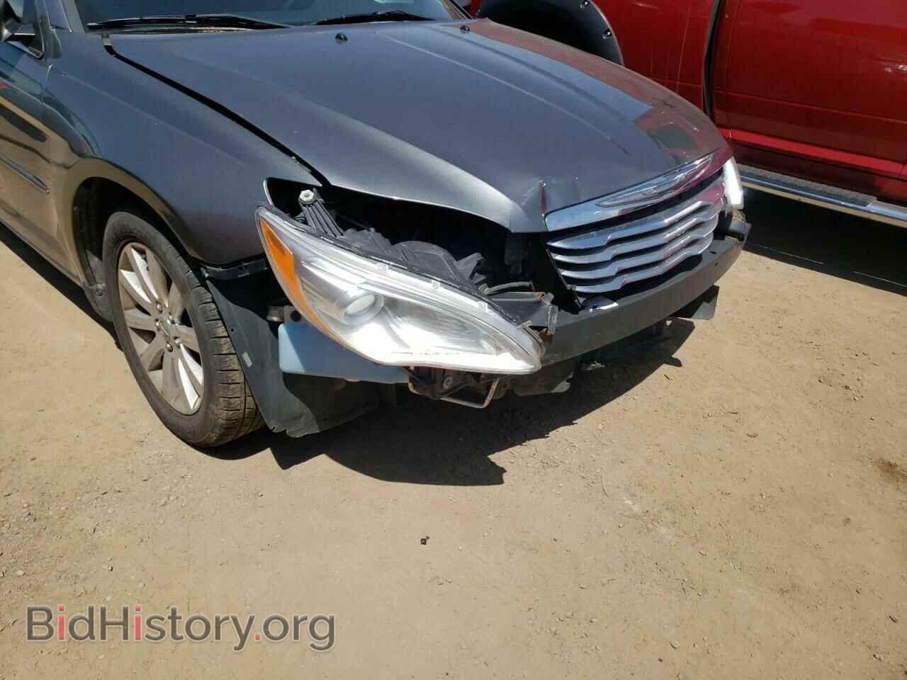 2013 CHRYSLER 200 - VIN: 1C3CCBBGXDN659761 - Фото 9