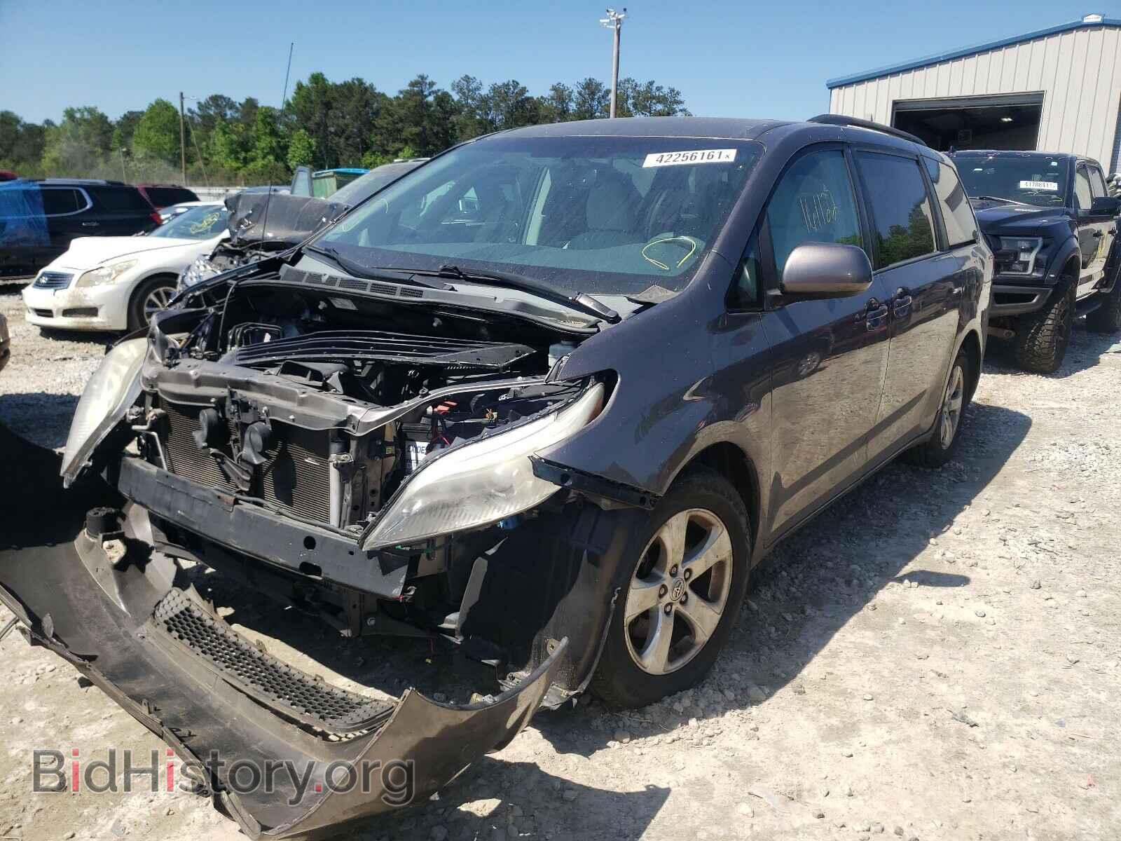 2012 TOYOTA SIENNA - VIN: 5TDKK3DC5CS269847 - Фото 2