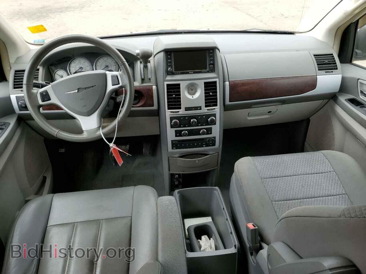 2010 CHRYSLER MINIVAN - VIN: 2A4RR5D19AR170047 - Фото 8