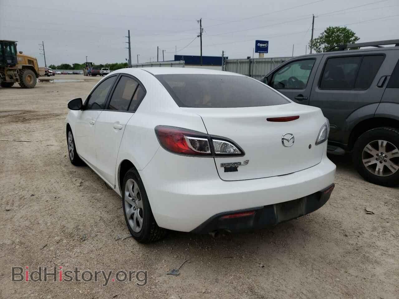 2011 MAZDA 3 - VIN: JM1BL1UF3B1359862 - Фото 3