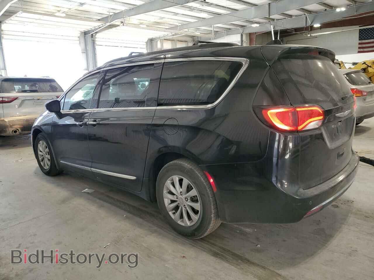 2017 CHRYSLER PACIFICA - VIN: 2C4RC1BG9HR613007 - Фото 2