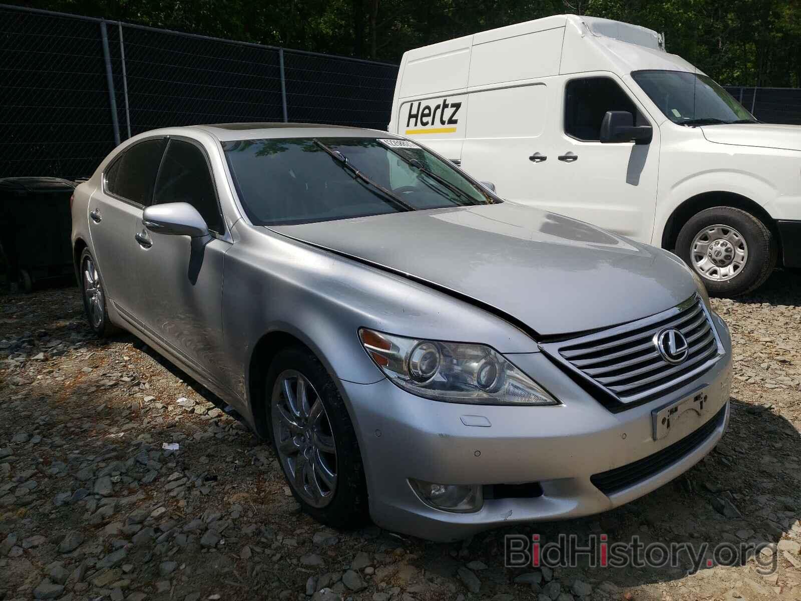 Photo JTHCL5EF0A5005541 - LEXUS LS460 2010