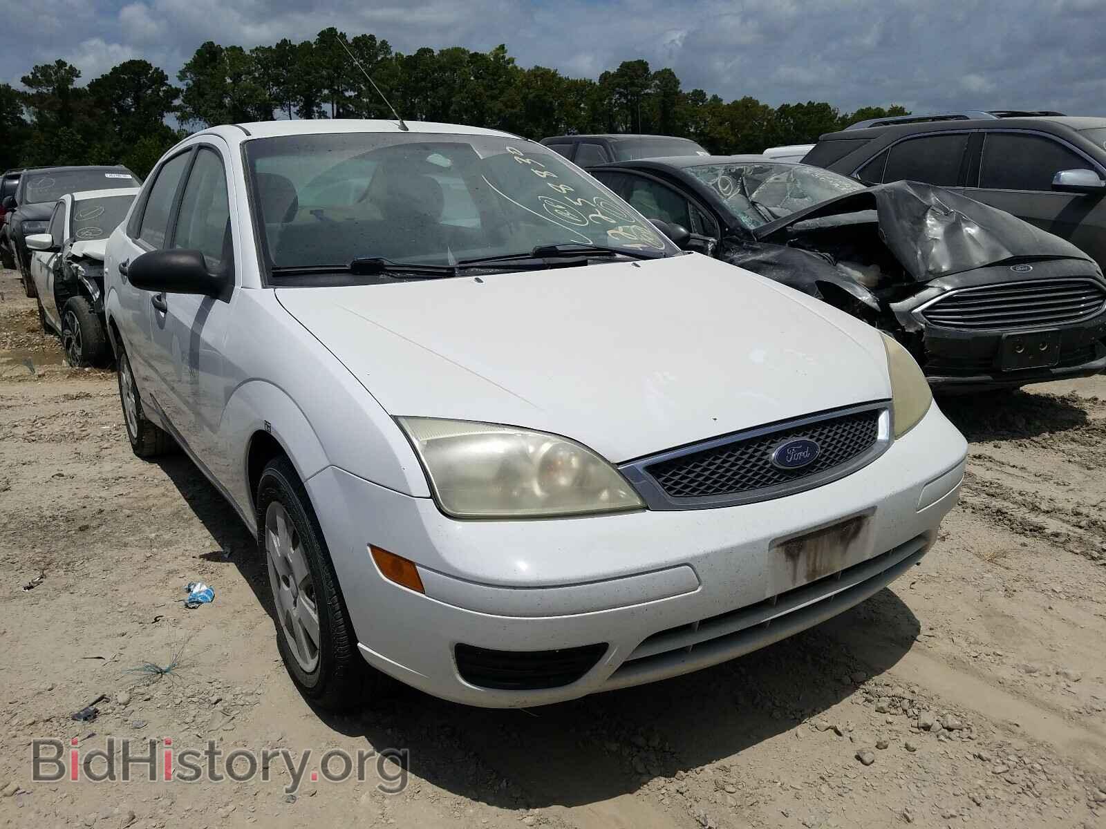 Photo 1FAHP34N47W294103 - FORD FOCUS 2007