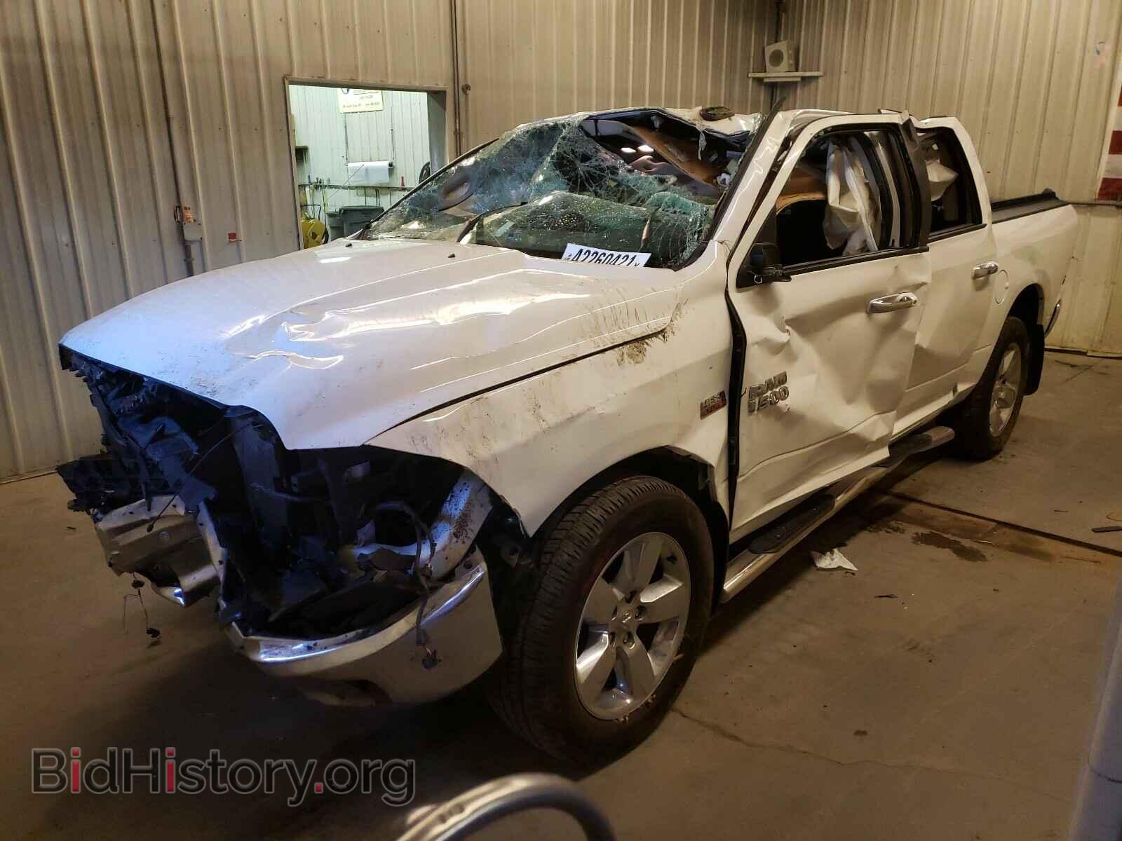 2017 RAM 1500 - VIN: 3C6RR7LT0HG511590 - Фото 2