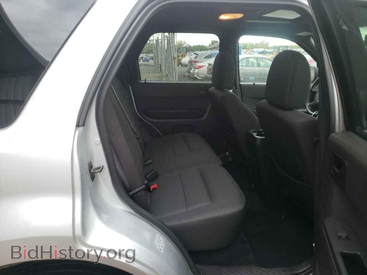 2011 FORD ESCAPE - VIN: 1FMCU0D78BKA03479 - Фото 6