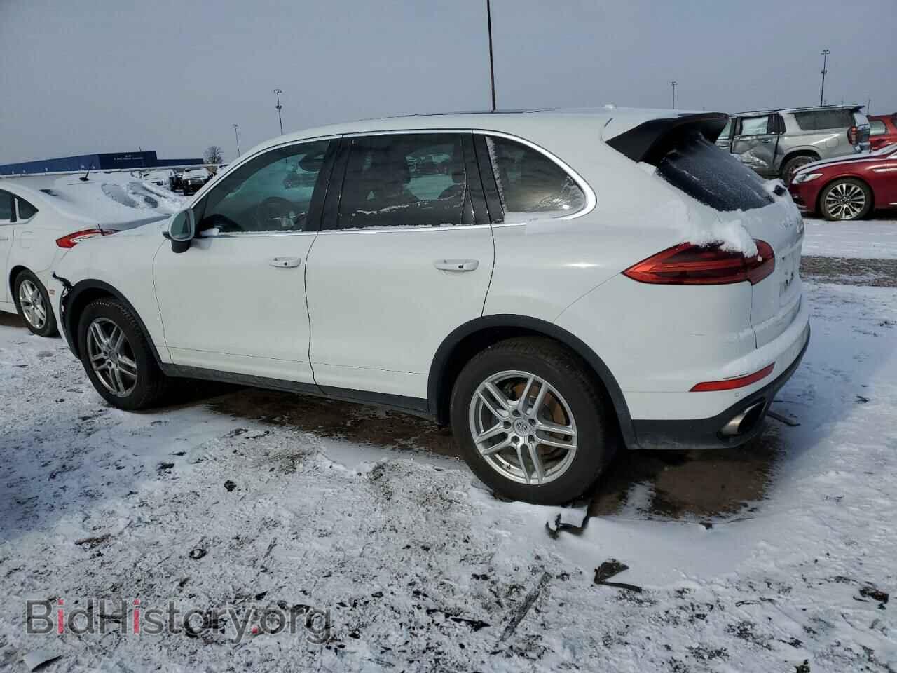 2016 PORSCHE CAYENNE - VIN: WP1AA2A20GLA02447 - Фото 2