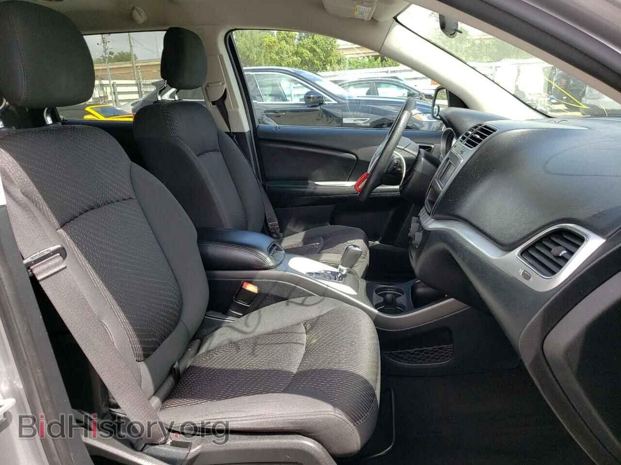 2017 DODGE JOURNEY - VIN: 3C4PDCBG2HT514252 - Фото 5
