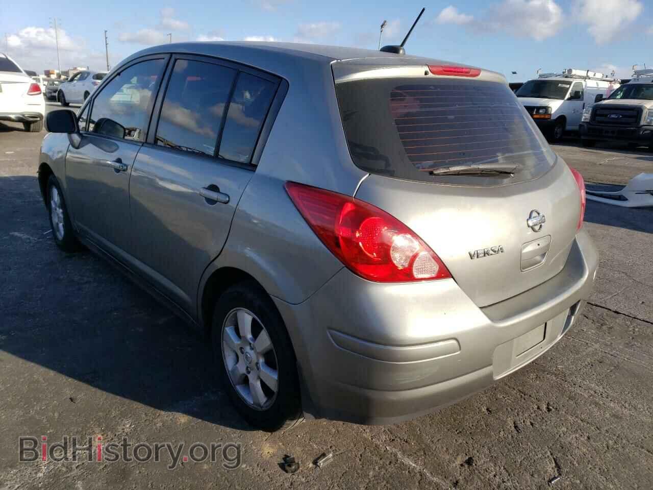 2007 NISSAN VERSA - VIN: 3N1BC13EX7L375312 - Фото 2