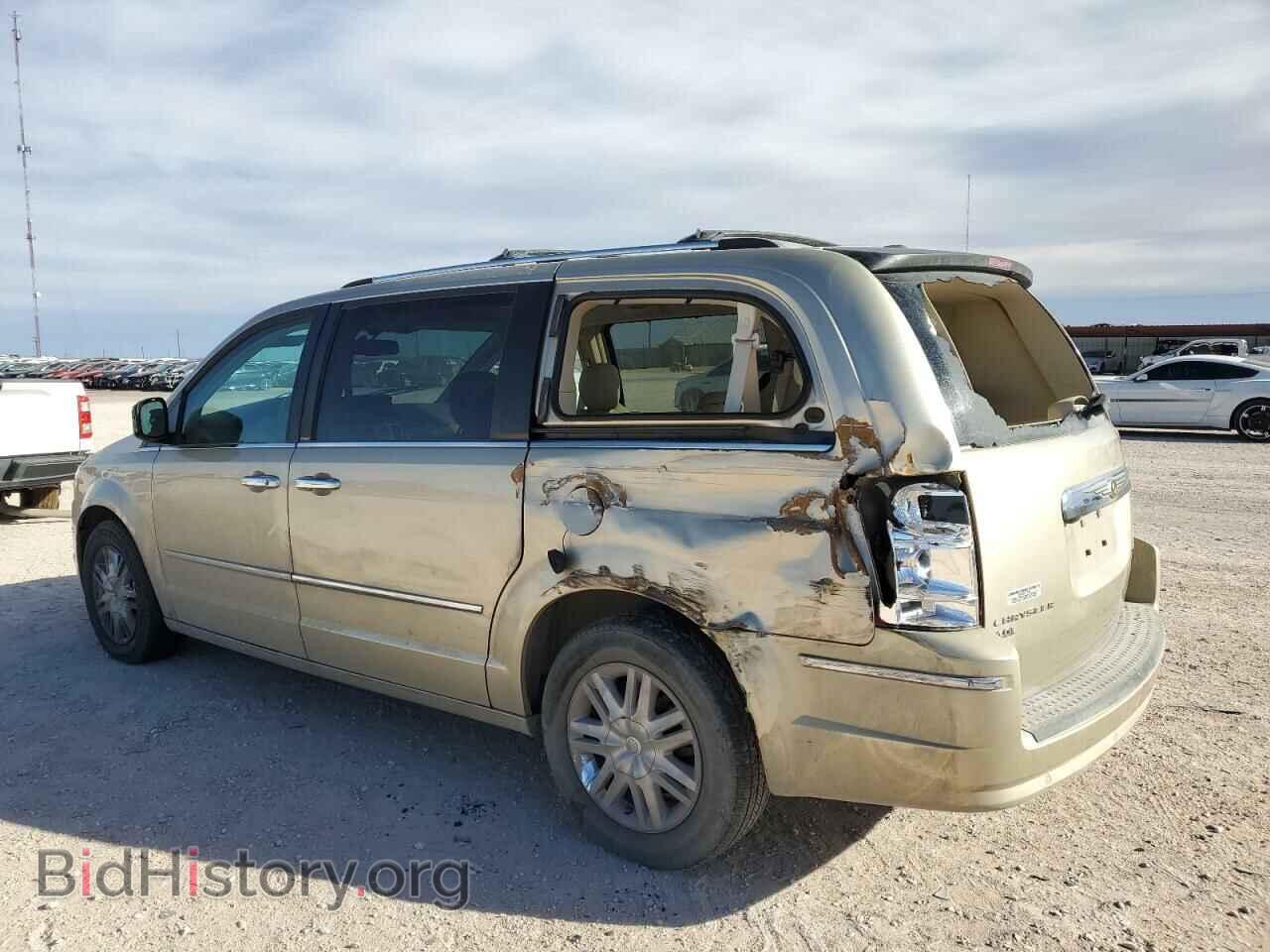 2010 CHRYSLER MINIVAN - VIN: 2A4RR6DX0AR198846 - Фото 2