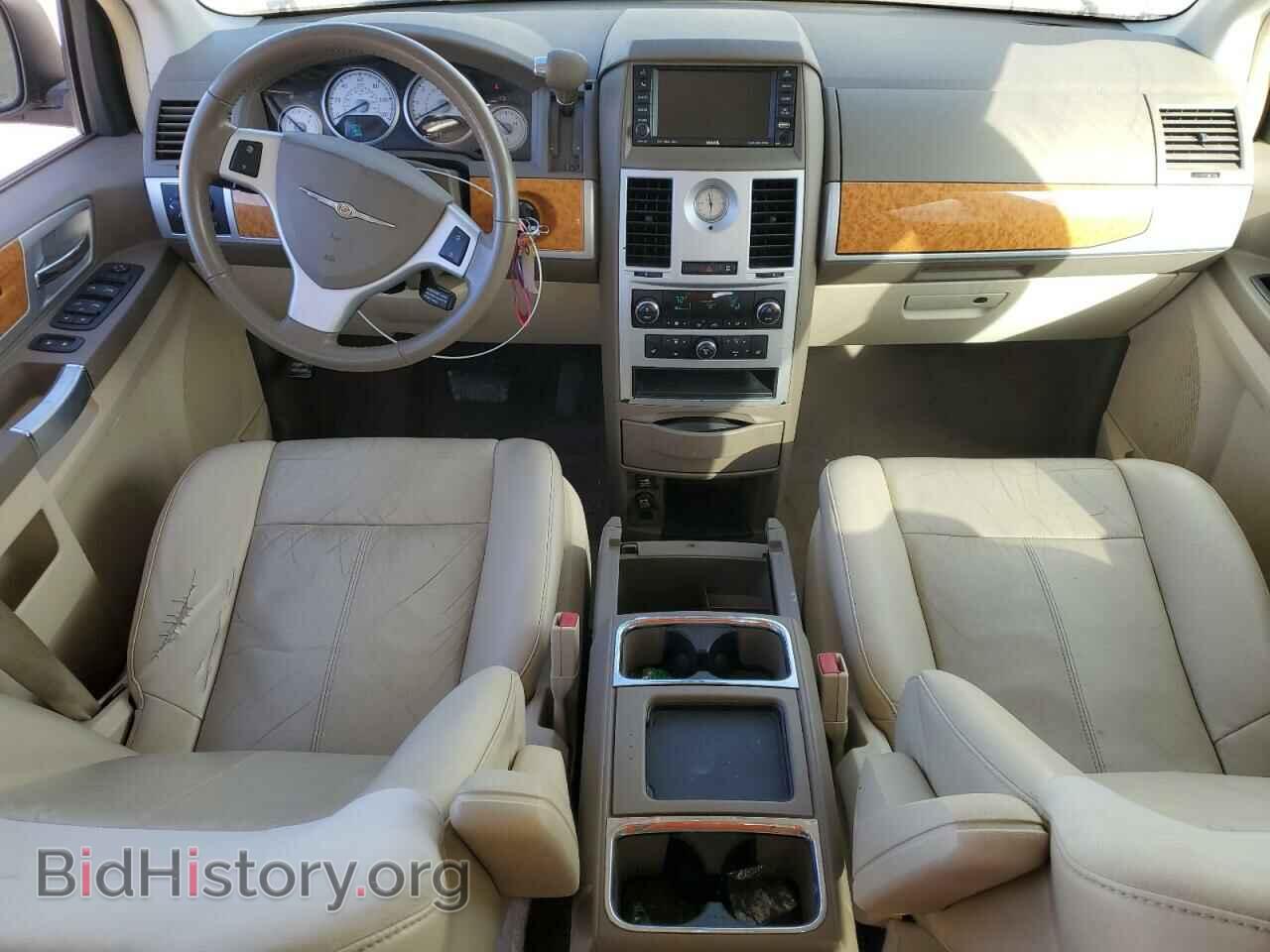 2010 CHRYSLER MINIVAN - VIN: 2A4RR6DX0AR198846 - Фото 8
