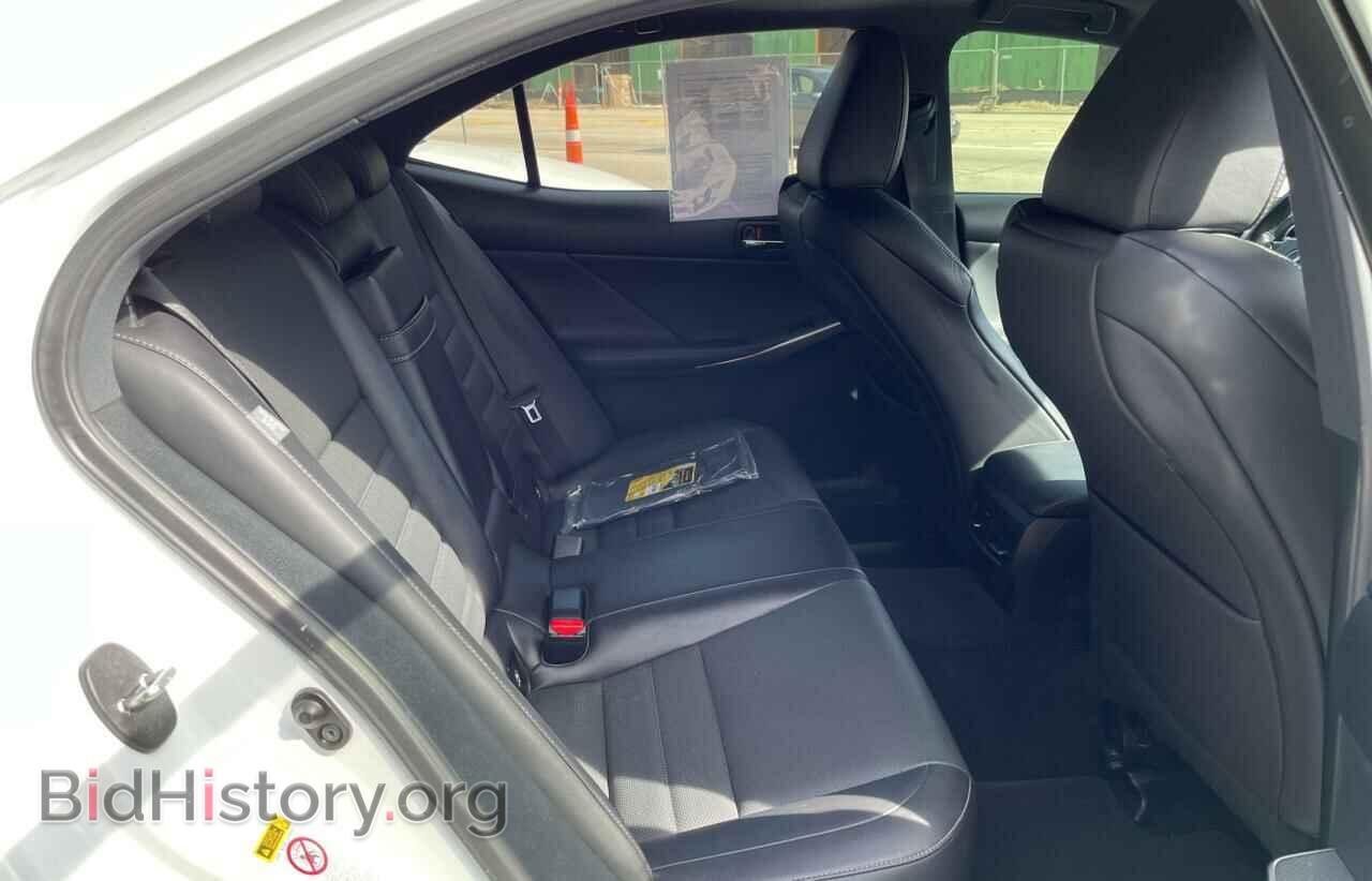 2016 LEXUS IS - VIN: JTHBE1D21G5027487 - Фото 6