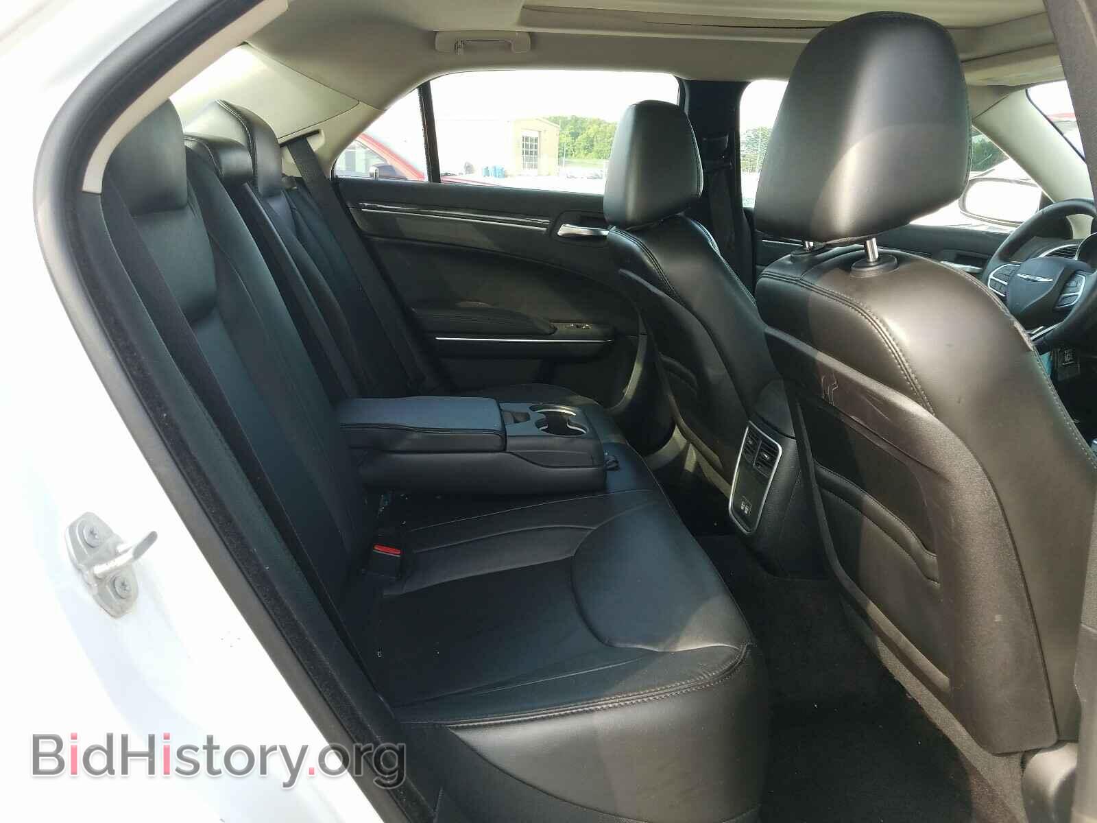 2017 CHRYSLER 300 - VIN: 2C3CCAAG5HH516663 - Фото 6