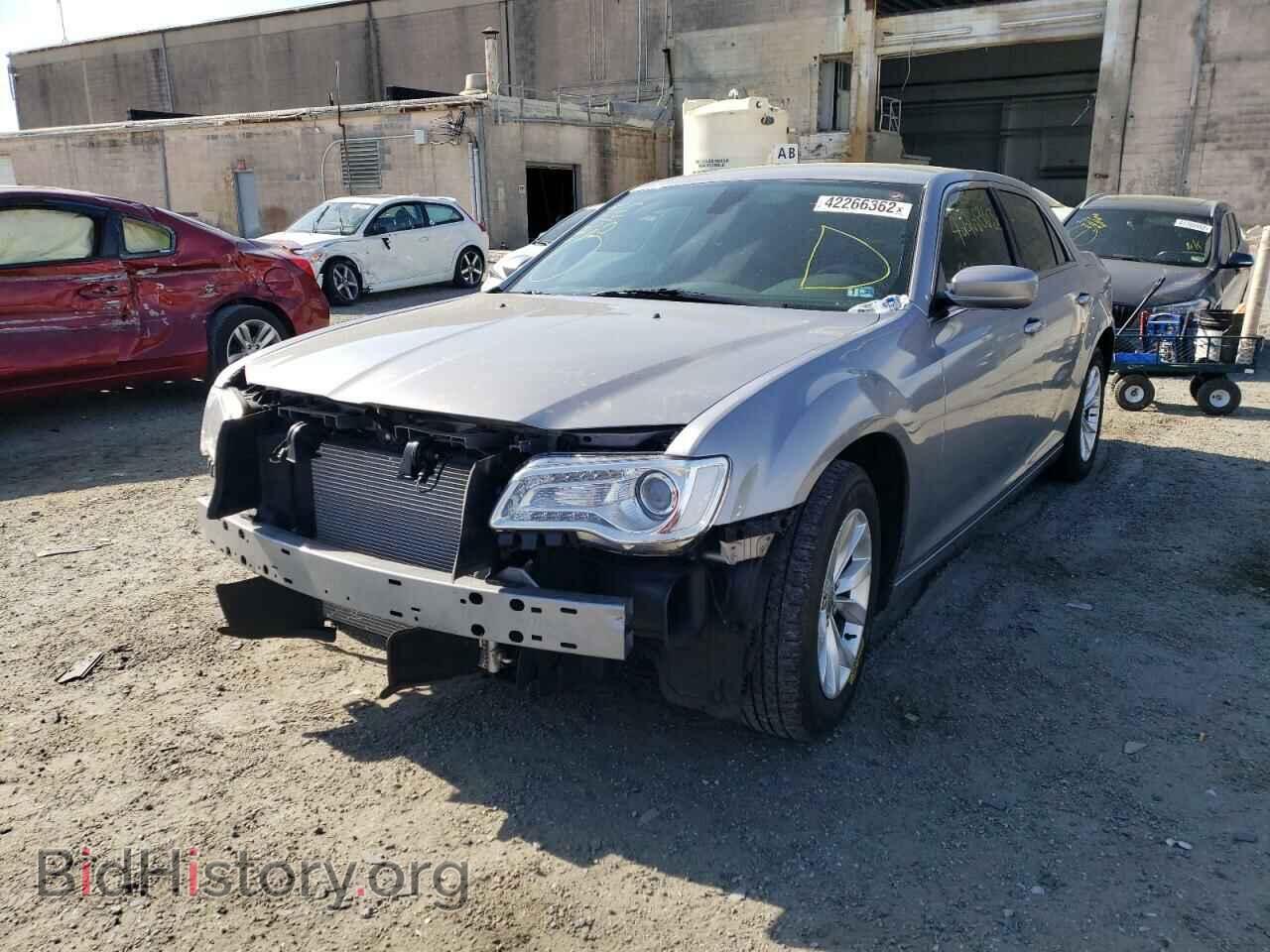 2016 CHRYSLER 300 - VIN: 2C3CCAAG5GH189485 - Фото 2