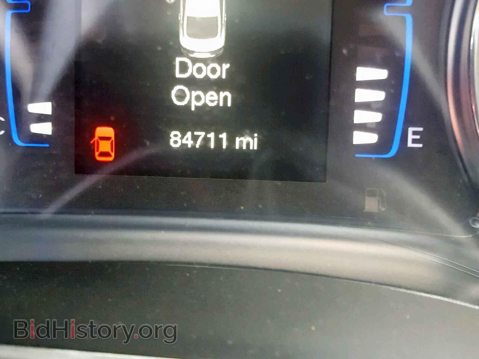2017 CHRYSLER 200 - VIN: 1C3CCCFB8HN504717 - Фото 8