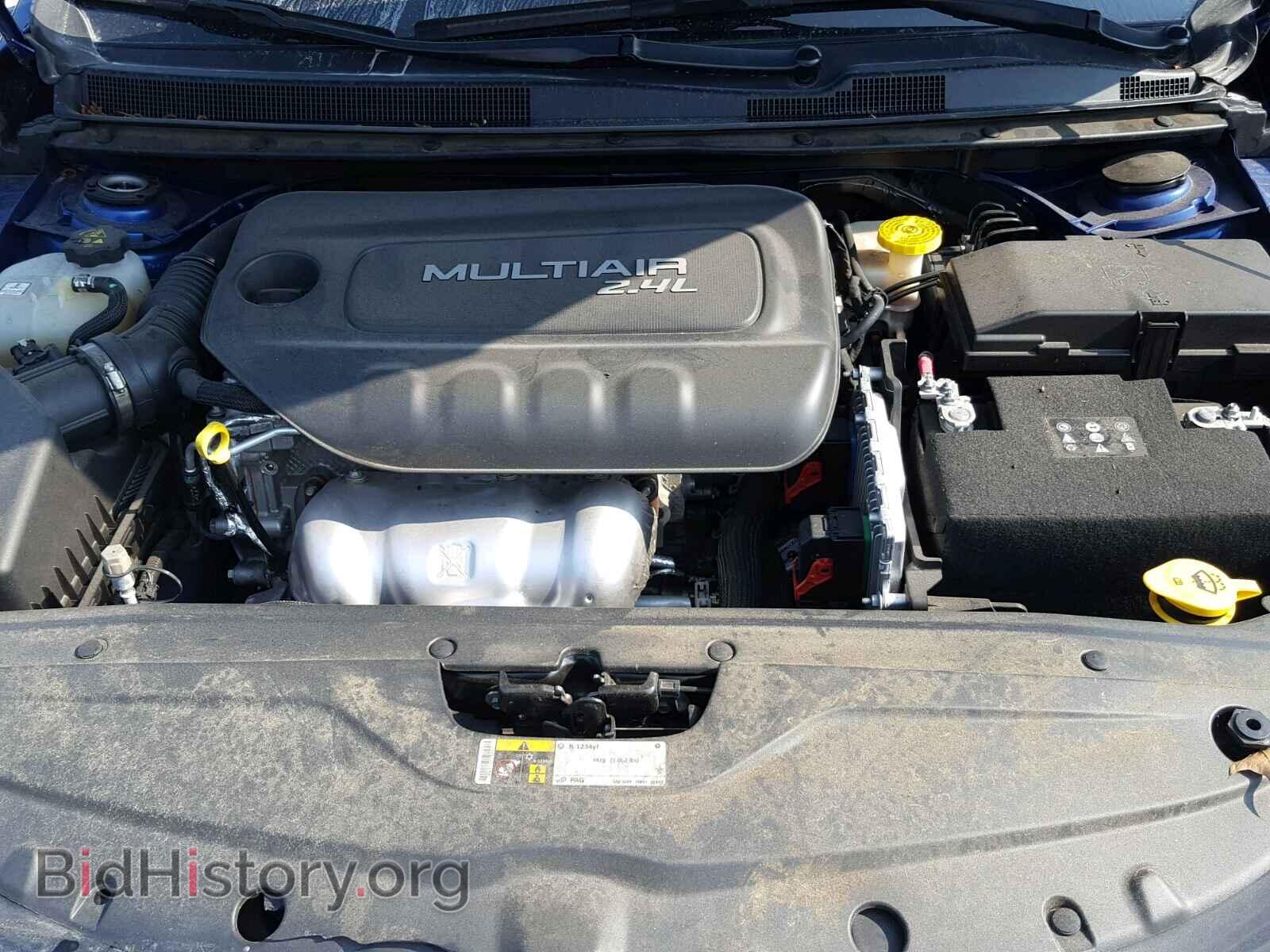 2016 CHRYSLER 200 - VIN: 1C3CCCAB3GN129194 - Фото 7