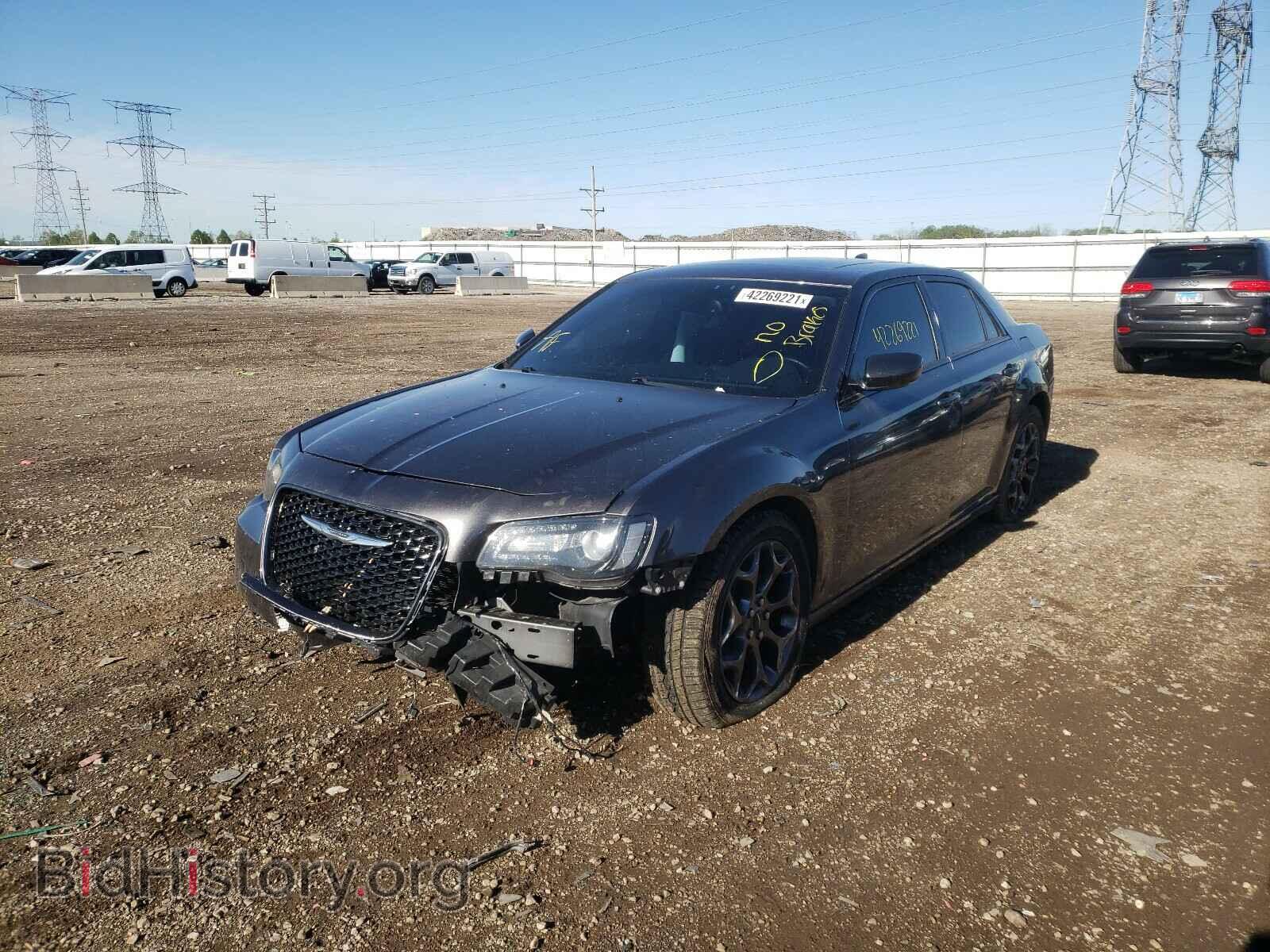 2016 CHRYSLER 300 - VIN: 2C3CCAGG7GH144975 - Фото 2