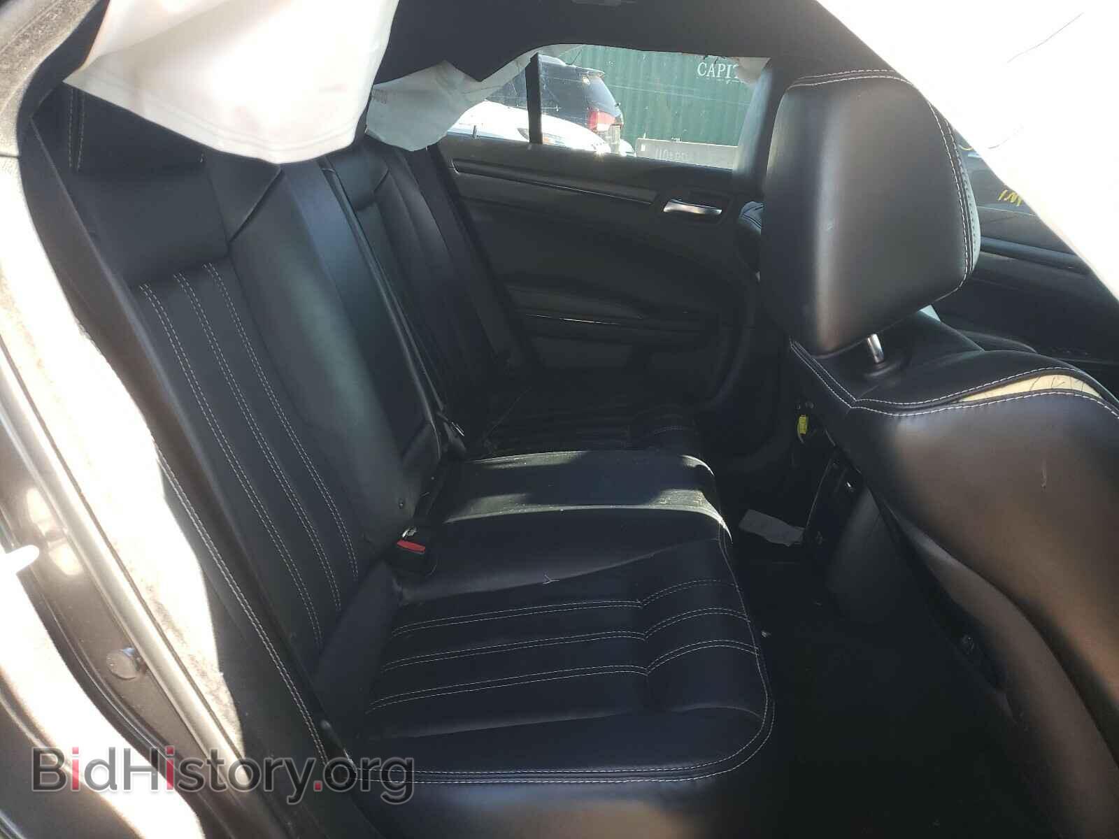 2016 CHRYSLER 300 - VIN: 2C3CCAGG7GH144975 - Фото 6
