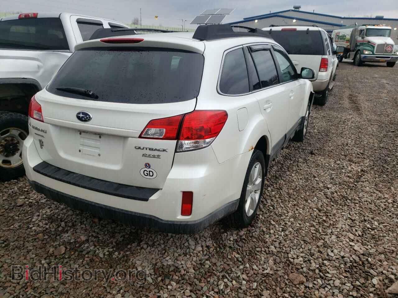 2011 SUBARU OUTBACK - VIN: 4S4BRBCC2B1419170 - Фото 3