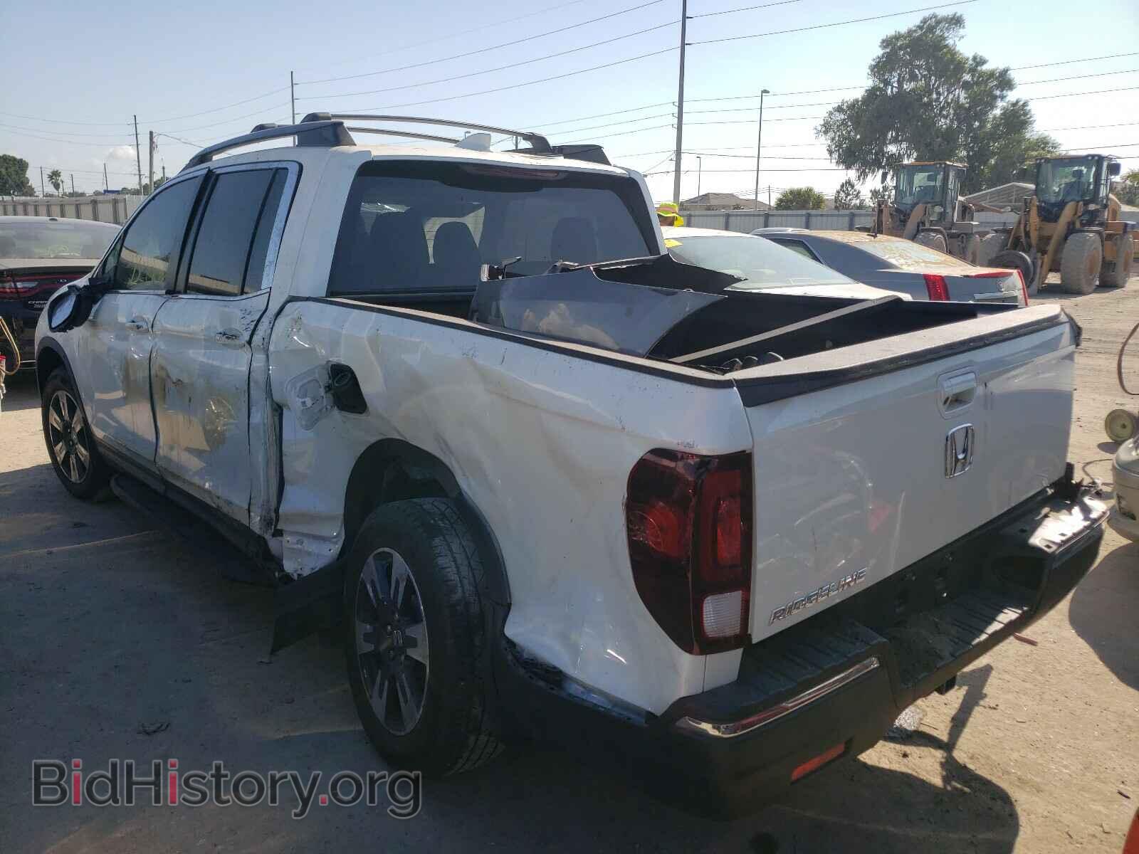 2017 HONDA RIDGELINE - VIN: 5FPYK2F64HB011043 - Фото 3