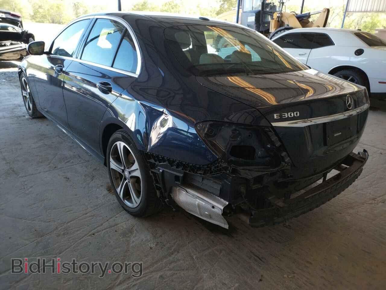 2017 MERCEDES-BENZ E-CLASS - VIN: WDDZF4JB9HA083467 - Фото 3