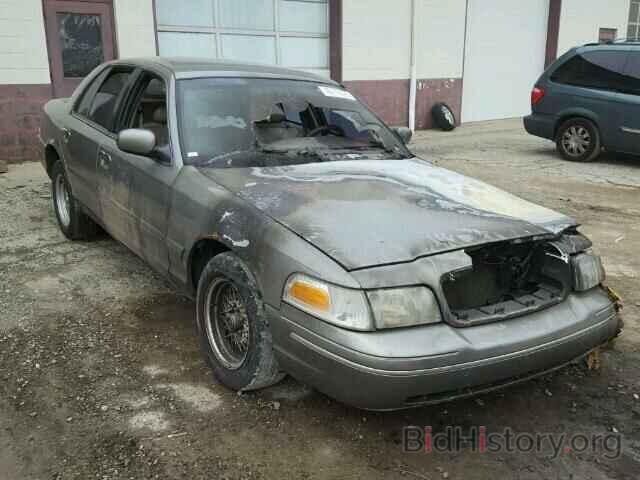 Photo 2FAFP74W1YX136041 - FORD CROWN VIC 2000