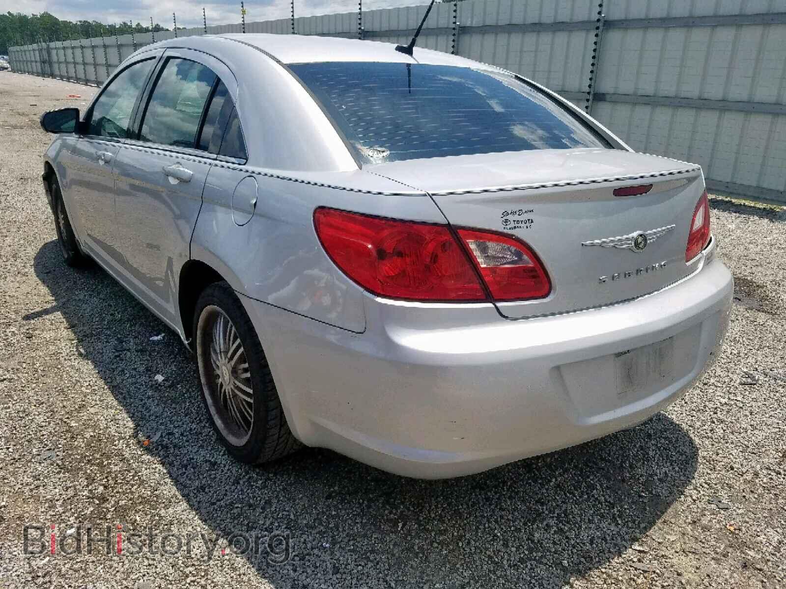 2010 CHRYSLER SEBRING - VIN: 1C3CC5FB6AN225977 - Фото 3