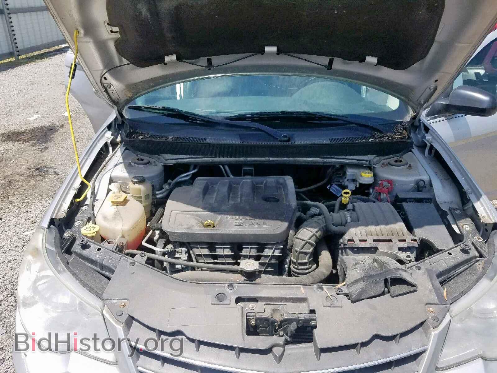 2010 CHRYSLER SEBRING - VIN: 1C3CC5FB6AN225977 - Фото 7