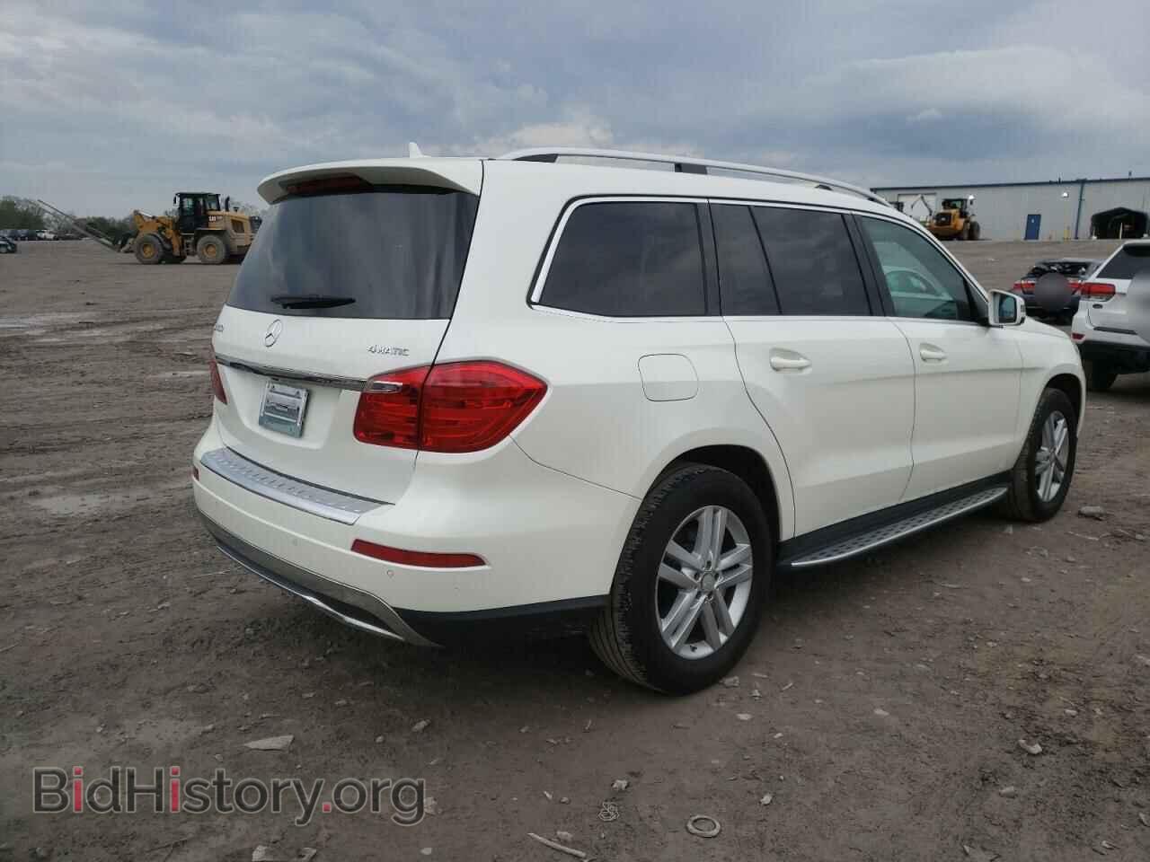 2014 MERCEDES-BENZ GL-CLASS - VIN: 4JGDF7CE3EA323228 - Фото 4
