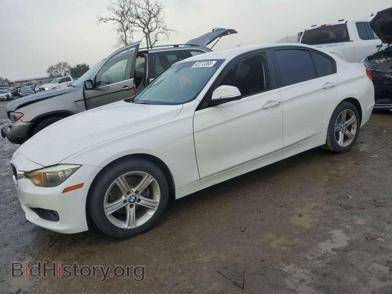 Фотография WBA3A5C55CF344971 - BMW 3 SERIES 2012