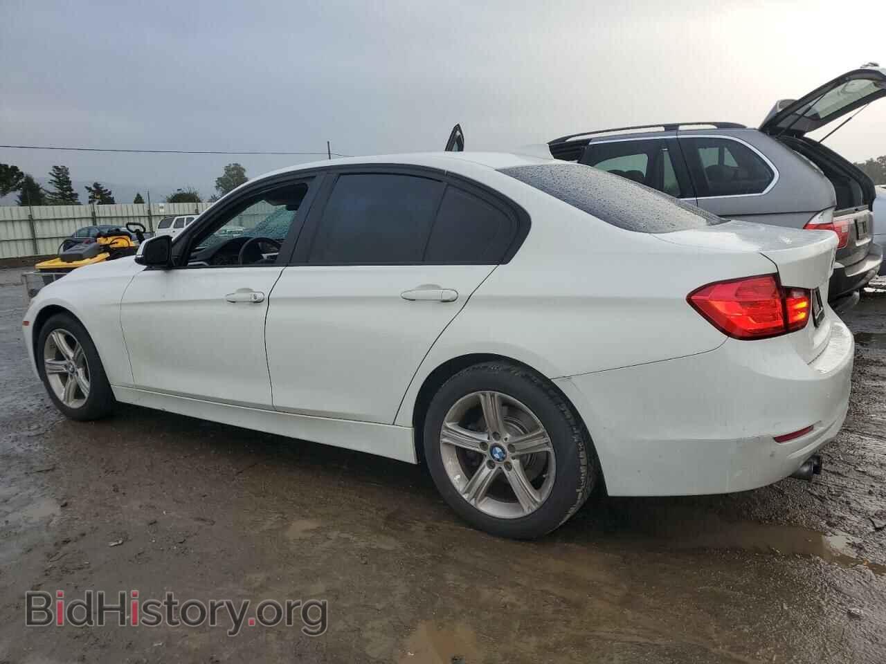 2012 BMW 3 SERIES - VIN: WBA3A5C55CF344971 - Фото 2