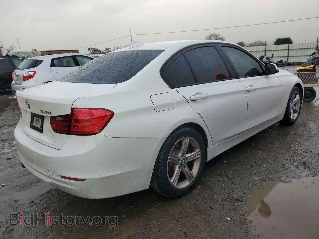 2012 BMW 3 SERIES - VIN: WBA3A5C55CF344971 - Фото 3