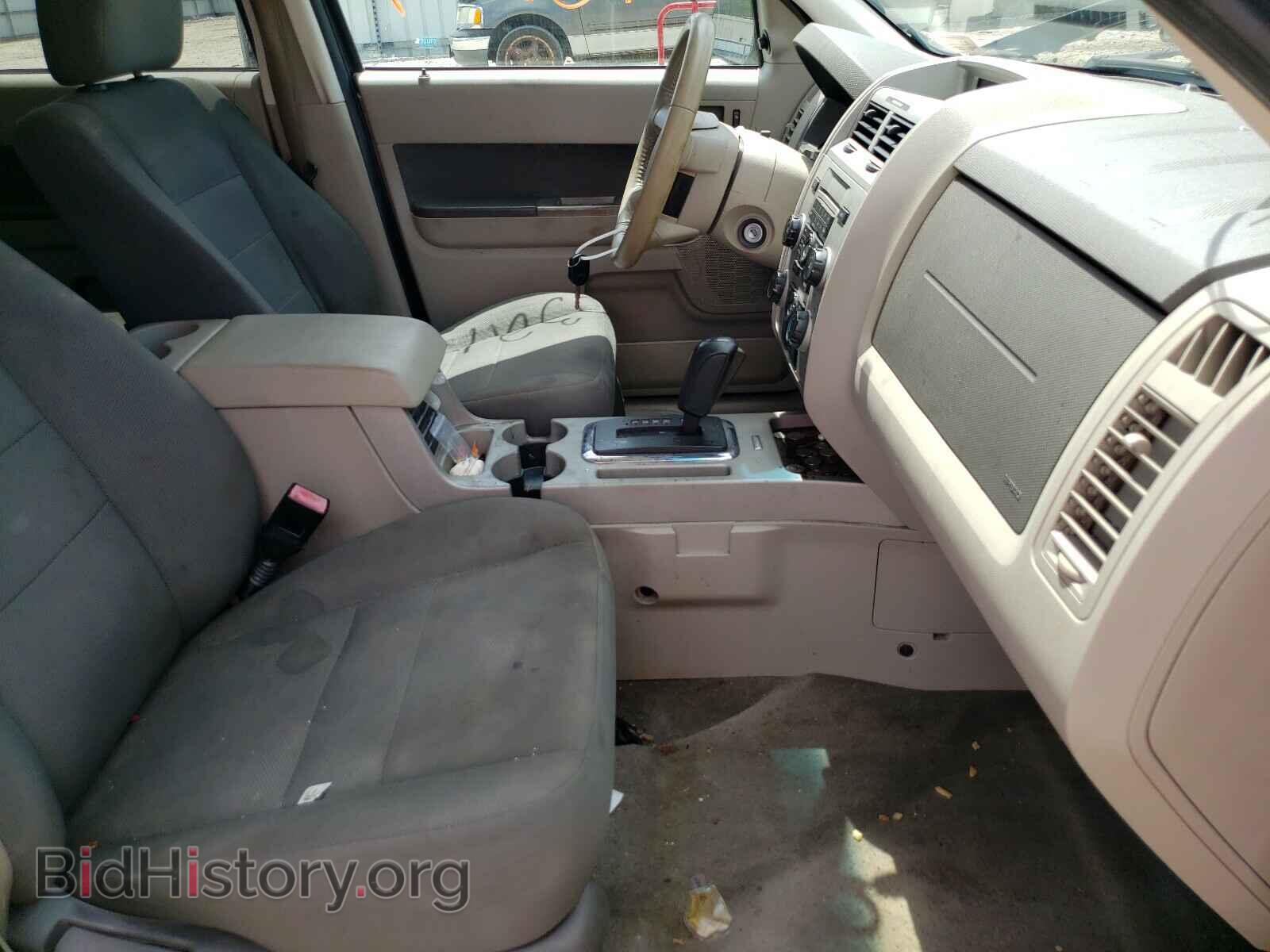 2009 FORD ESCAPE - VIN: 1FMCU03709KA80925 - Фото 5