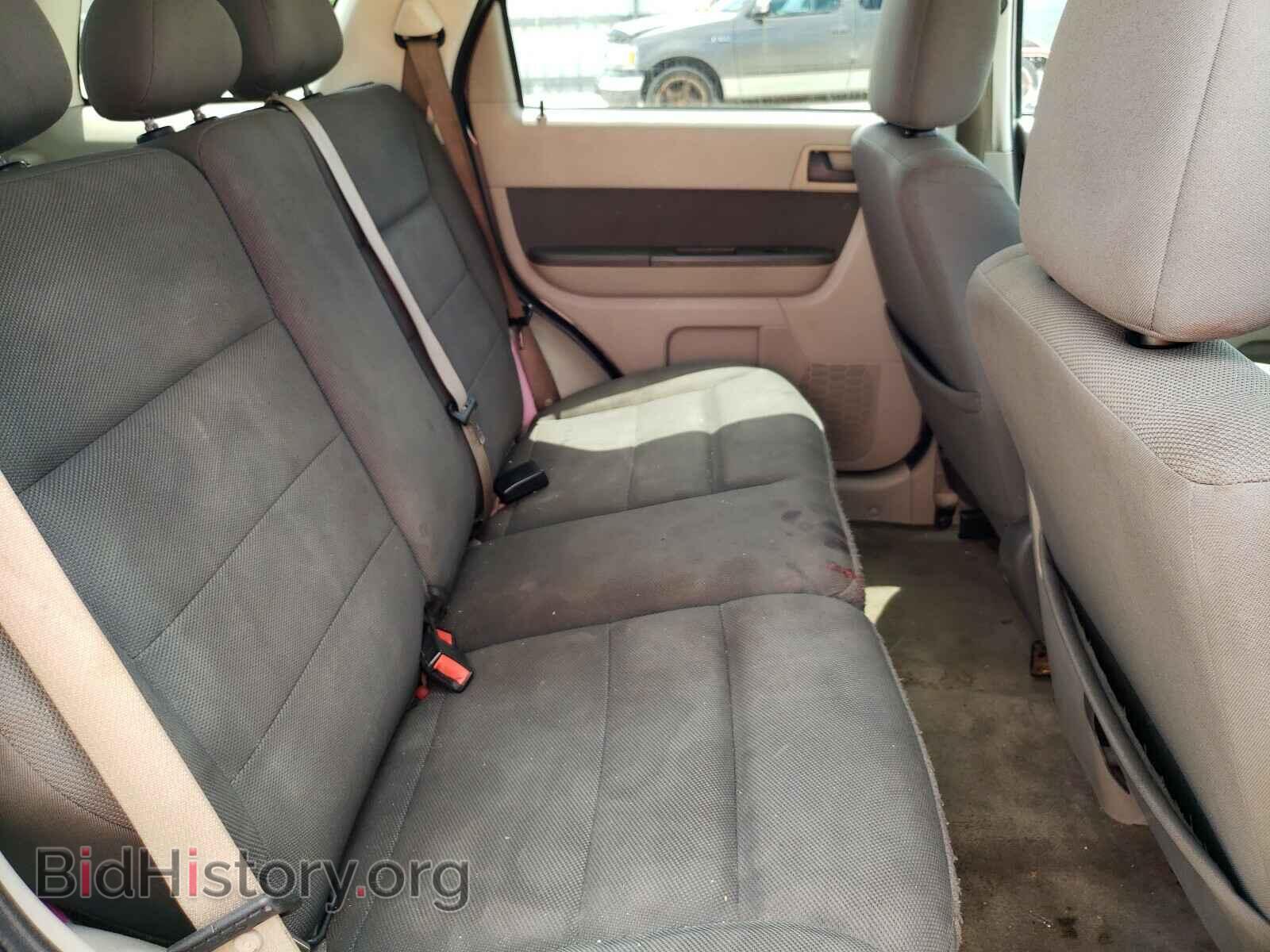 2009 FORD ESCAPE - VIN: 1FMCU03709KA80925 - Фото 6
