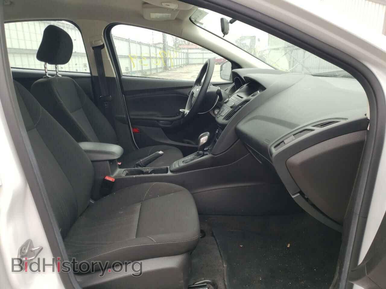 2017 FORD FOCUS - VIN: 1FADP3F2XHL340165 - Фото 5
