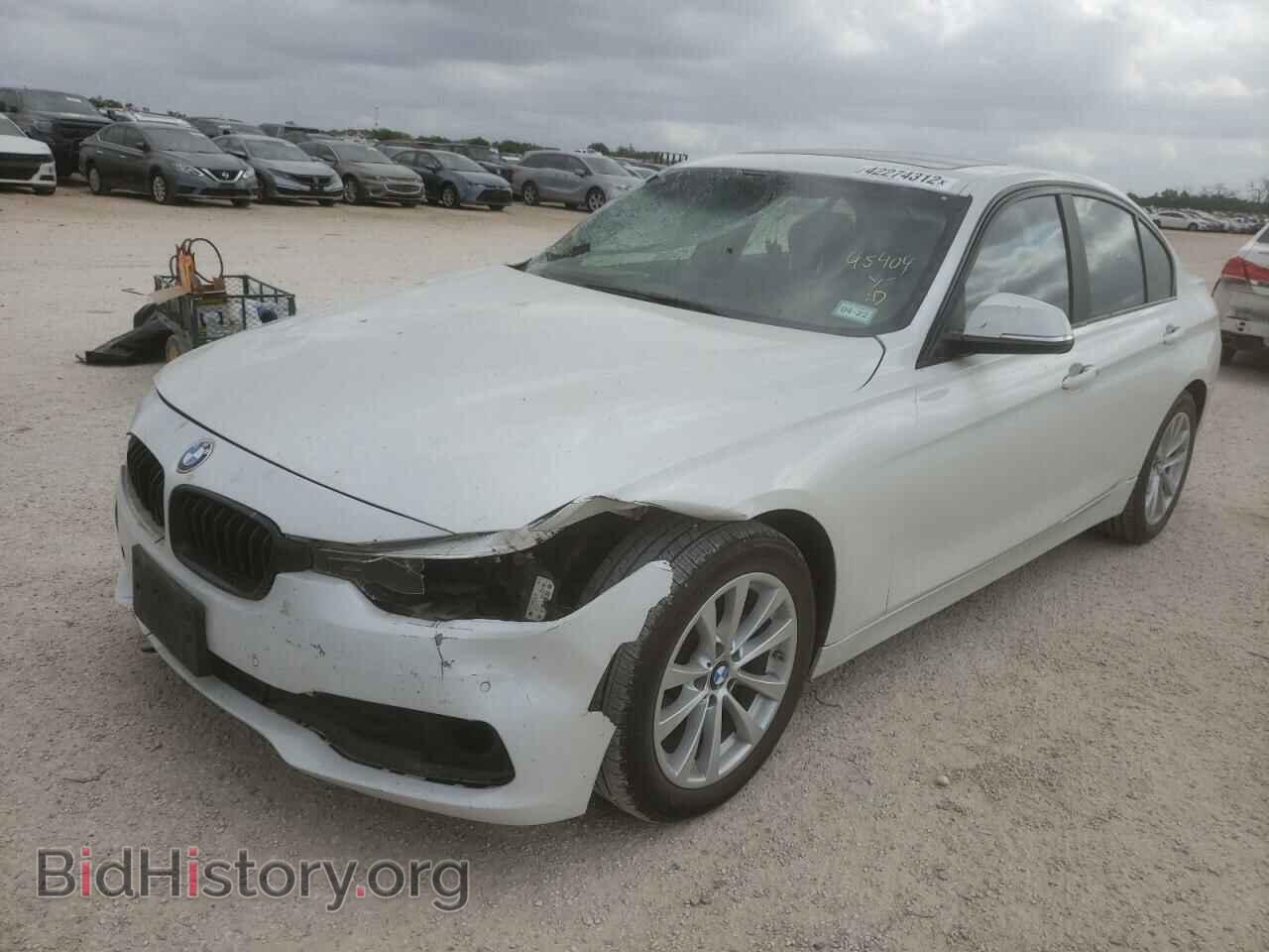 2016 BMW 3 SERIES - VIN: WBA8E1G55GNU12243 - Фото 2