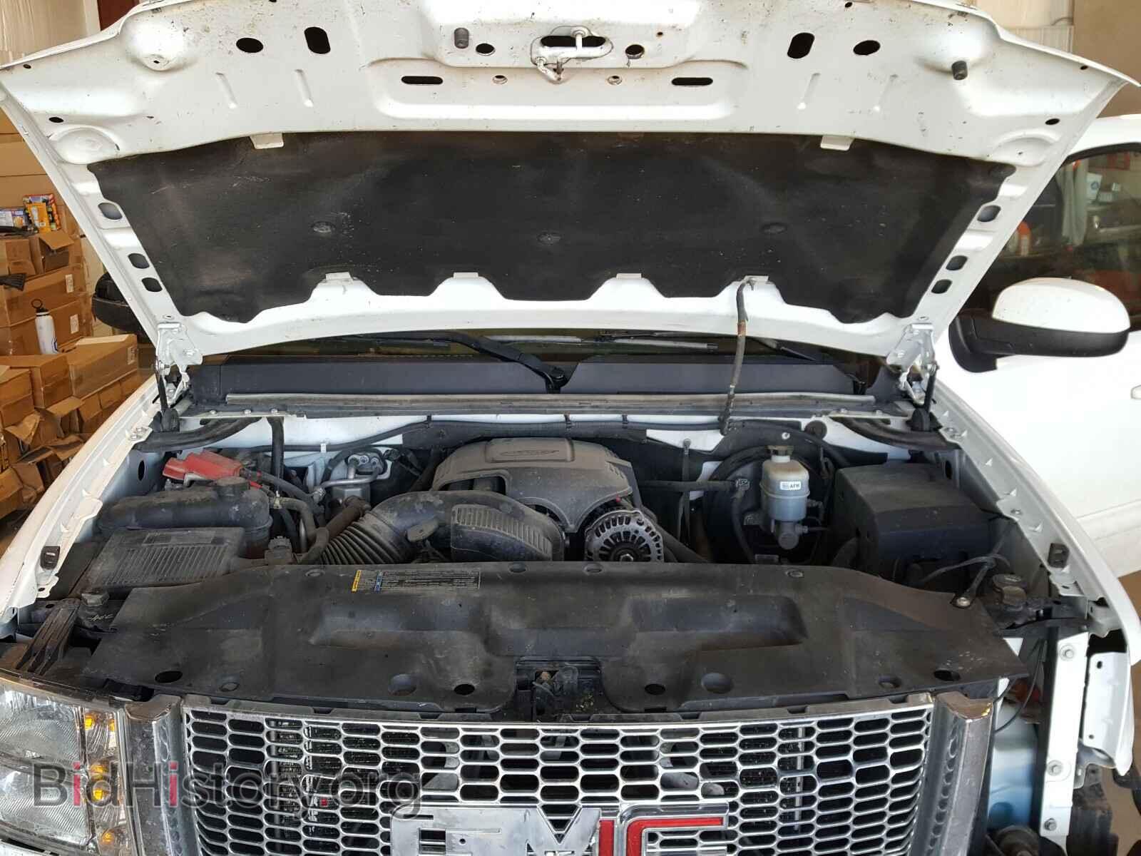 2010 GMC SIERRA - VIN: 1GTSKWE38AZ152470 - Фото 7