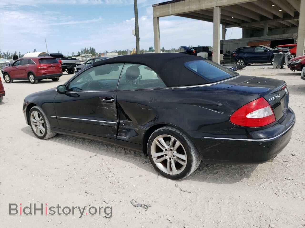 2008 MERCEDES-BENZ CLK-CLASS - VIN: WDBTK56F18F242321 - Фото 2