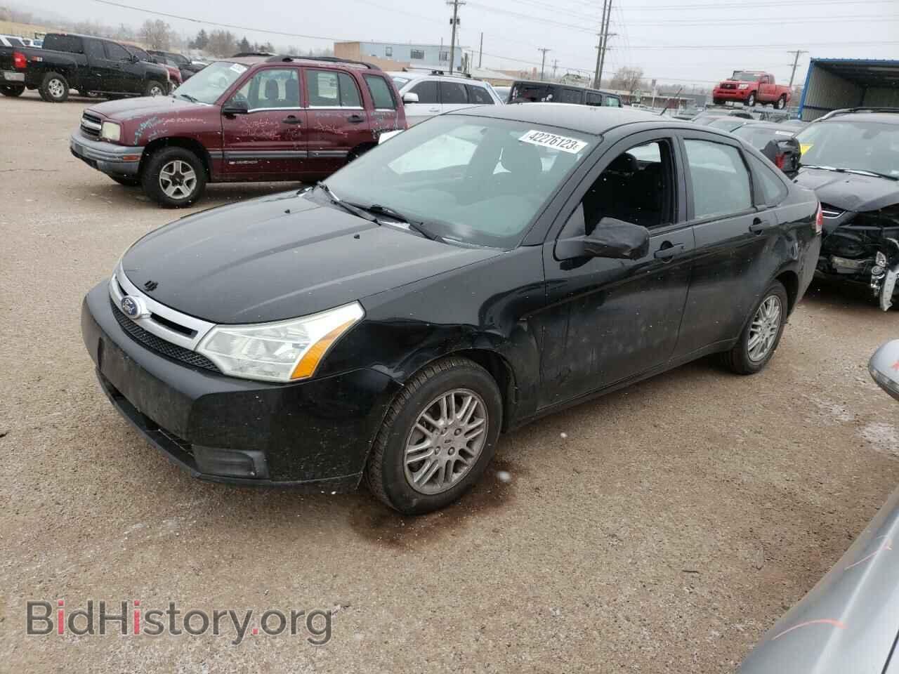 Photo 1FAHP3FNXAW279531 - FORD FOCUS 2010