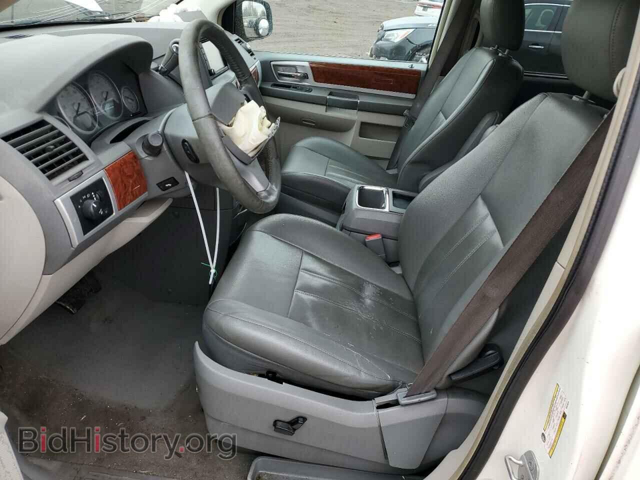 2009 CHRYSLER MINIVAN - VIN: 2A8HR54169R629525 - Фото 7